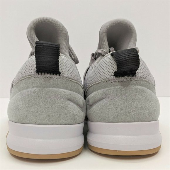 ab nike tech trainer